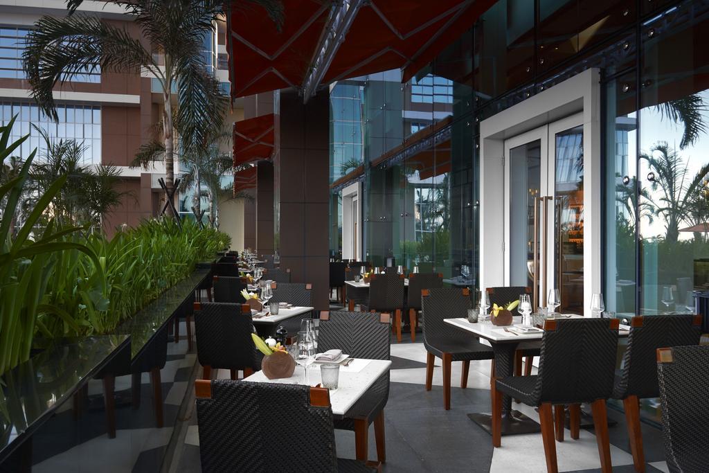 Solaire Resort Entertainment City Paranaque City Exterior foto